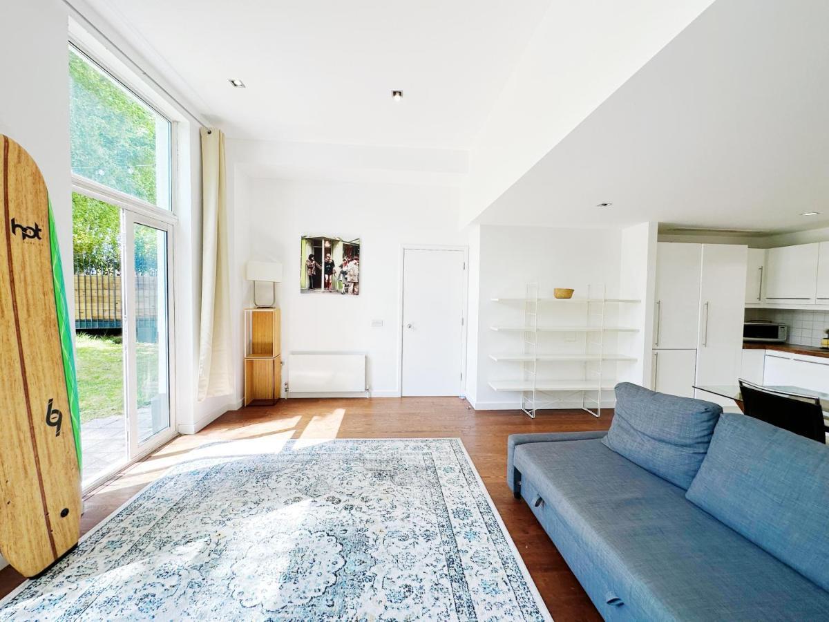 Portobello Dock Canalside Apartment Londres Exterior foto